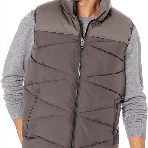 UGG Other - Men's NWT UGG Curtis Puffer Vest-Charcoal Gray-Size Large